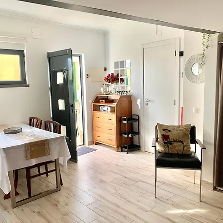 Apartment Cozy House With Private Terrace In Cascais *