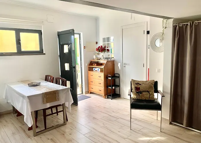 Apartment Cozy House With Private Terrace In Cascais *